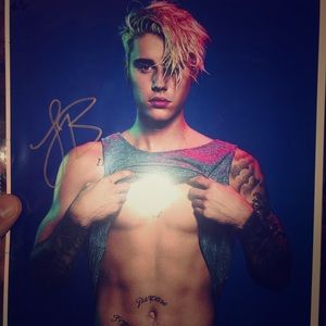 Justin Bebier signed (RP) 🖊
